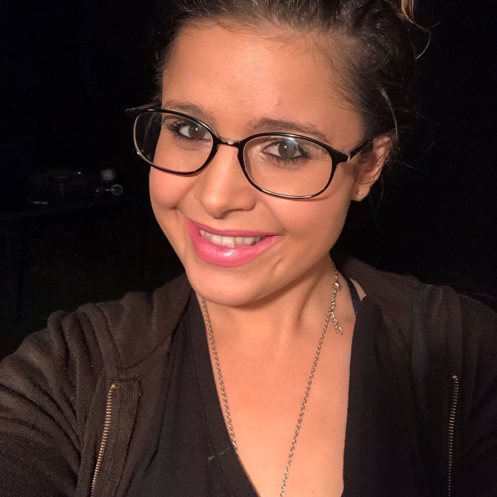 Meet your Posher, Nicole